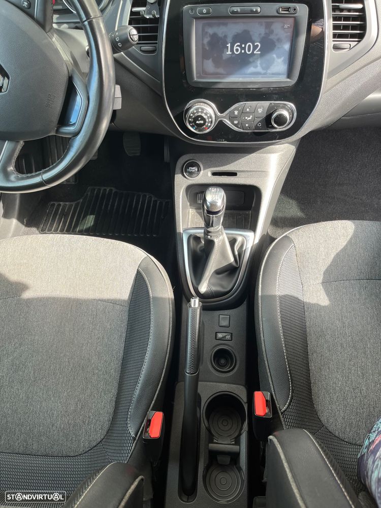 Renault Captur 1.5 dCi Exclusive - 11