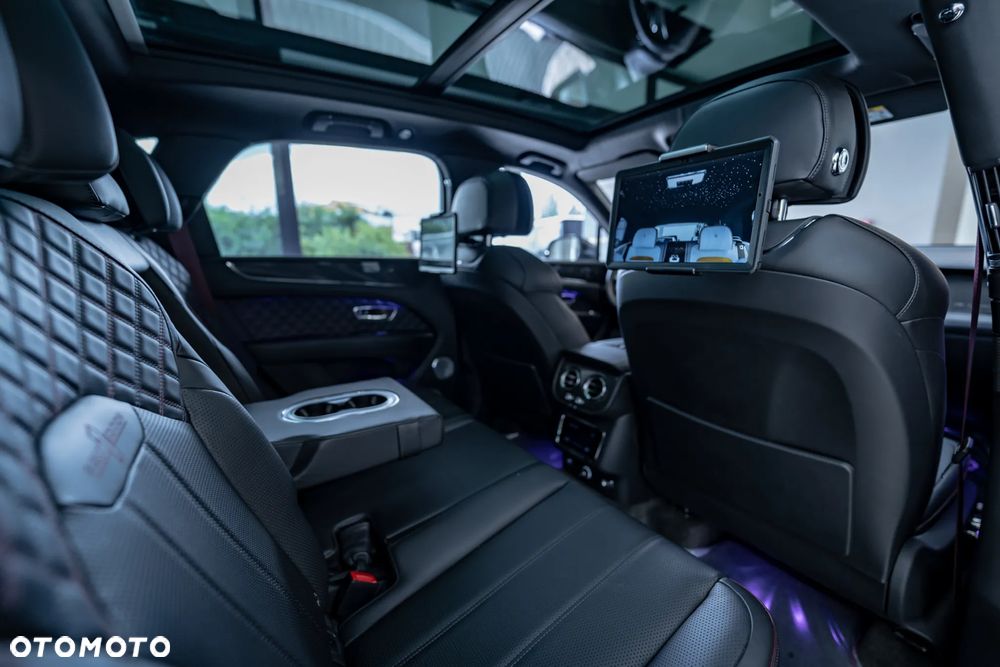 Bentley Bentayga Hybrid - 35