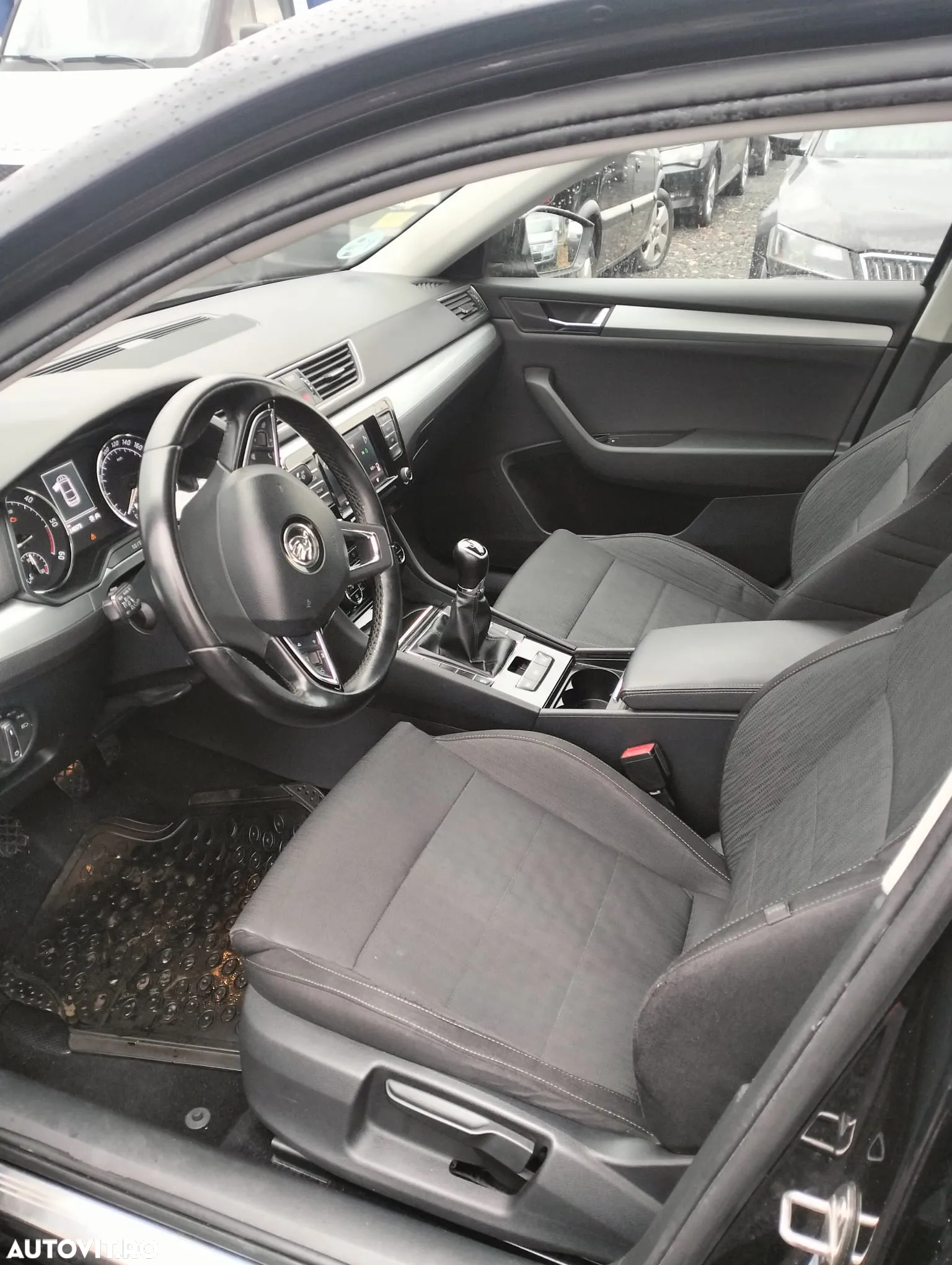 Skoda Superb 2.0 TDI Ambition - 12