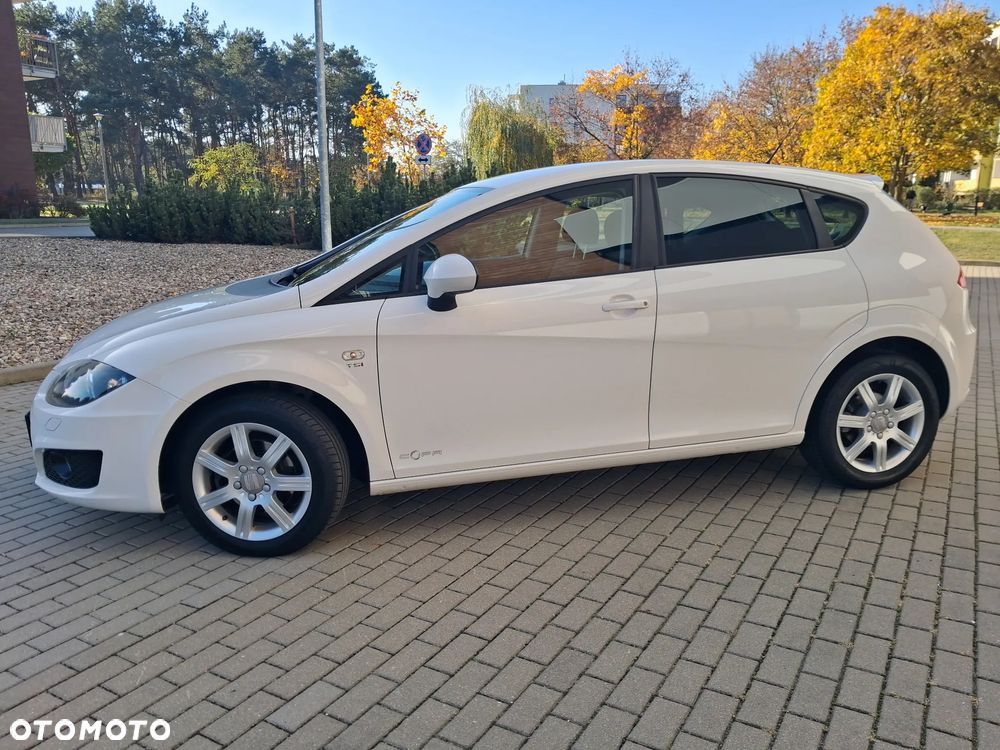 Seat Leon 1.2 TSI Ecomotive Reference Copa - 4