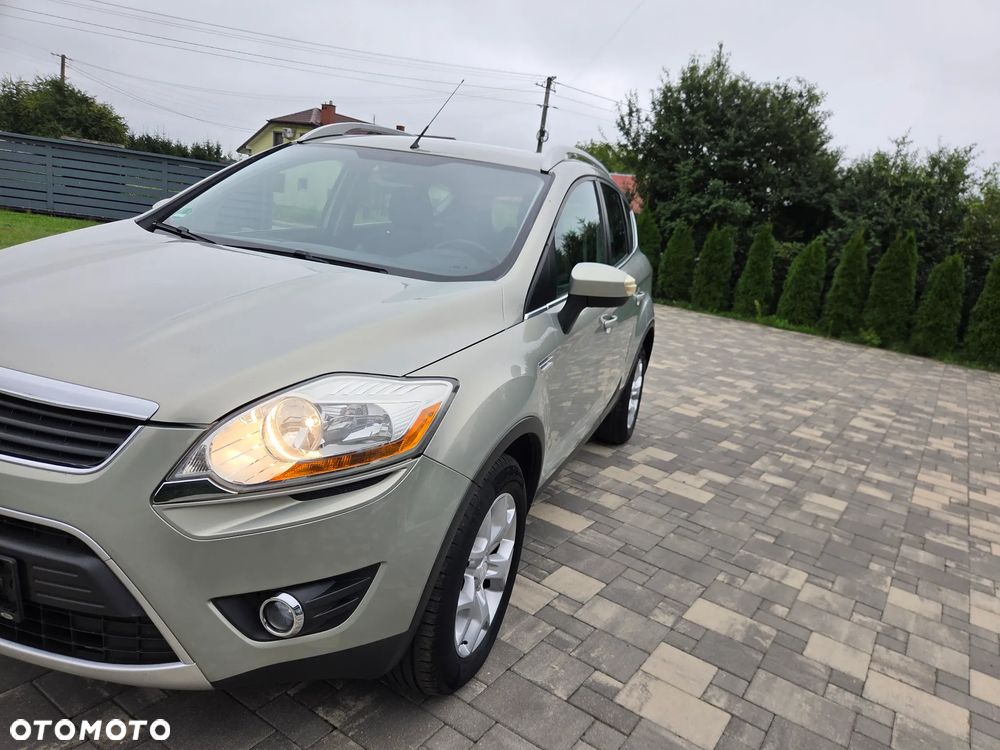 Ford Kuga 2.0 TDCi 4x4 Titanium - 17
