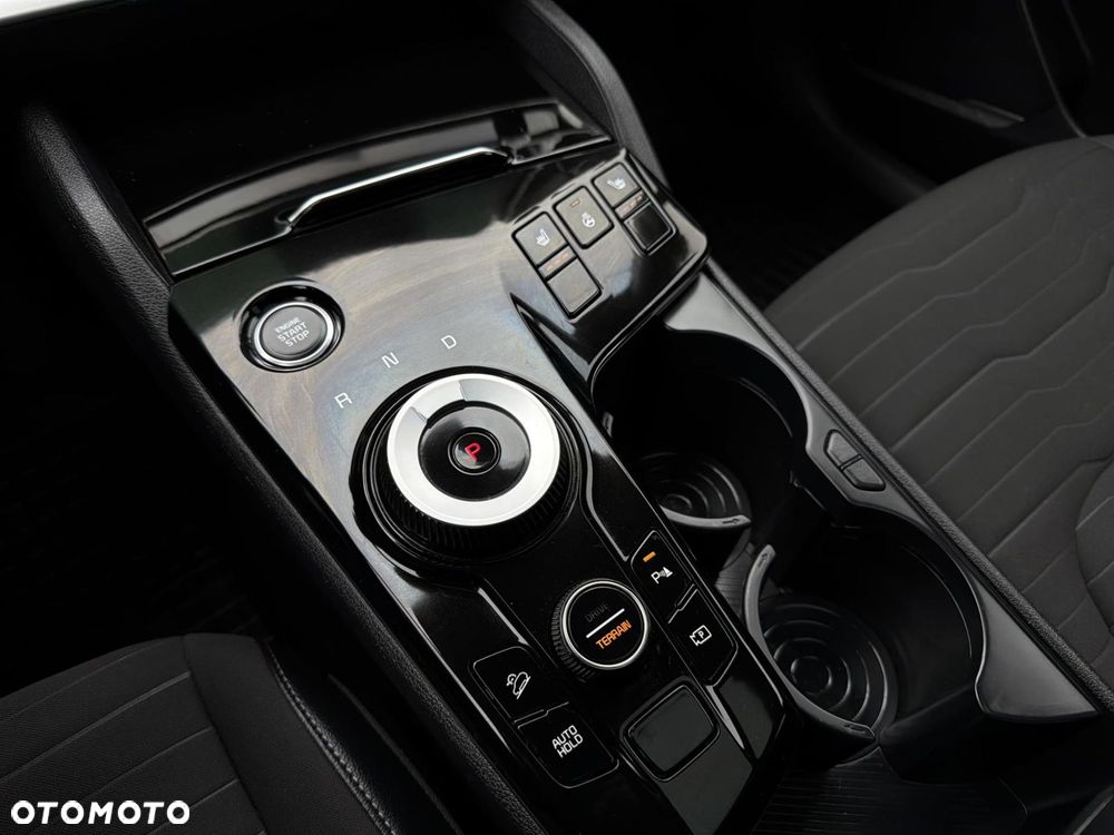 Kia Sportage 1.6 T-GDI HEV Business Line 4WD - 18