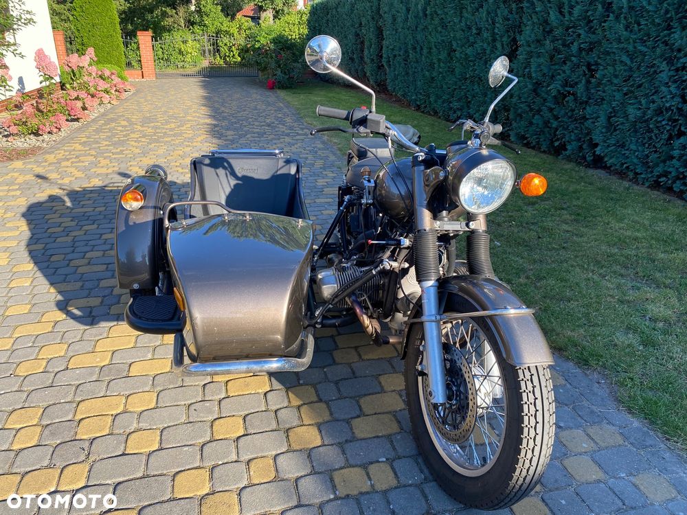 Ural Retro - 2