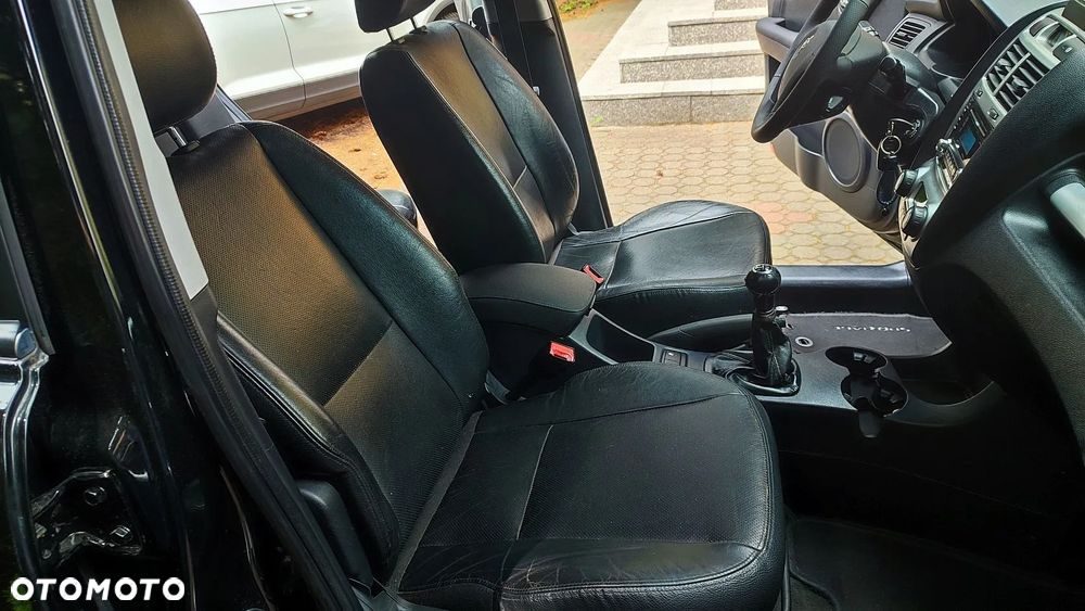Kia Sportage 2.0 Freedom + - 5