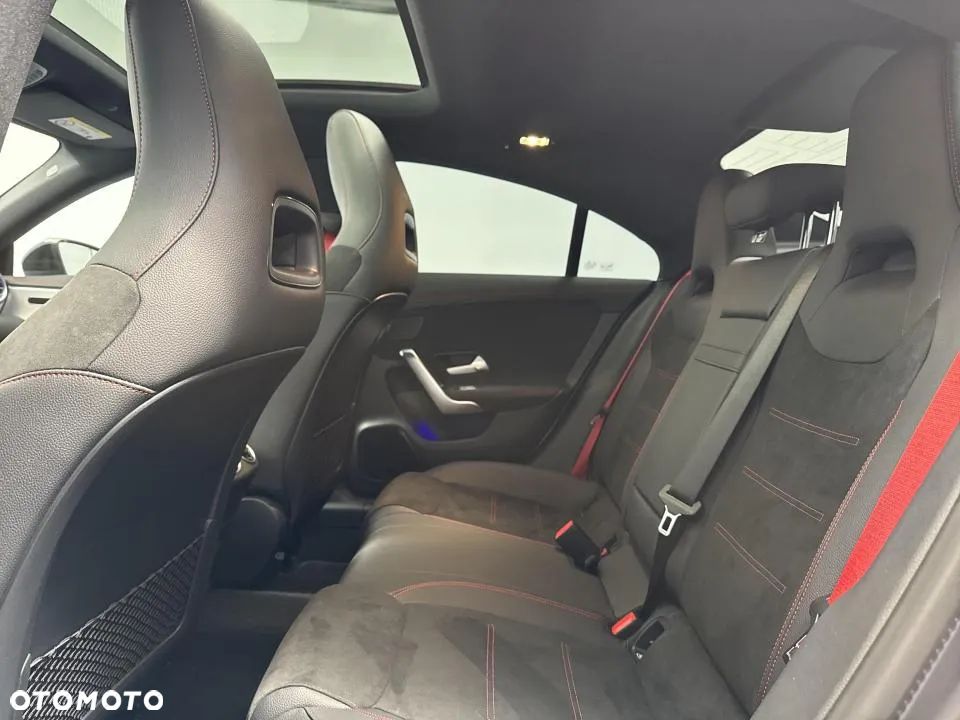 Mercedes-Benz CLA AMG 35 4-Matic 7G-DCT - 20