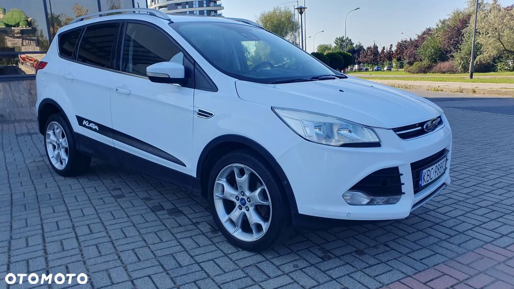 Ford Kuga - 1