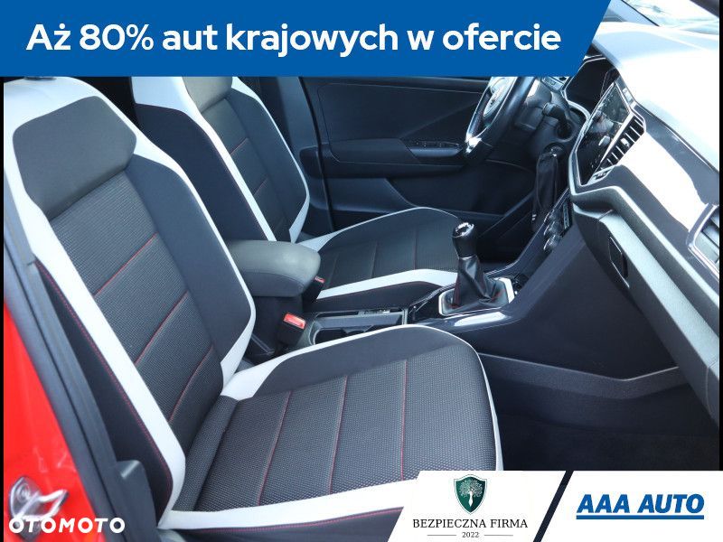 Volkswagen T-Roc - 11