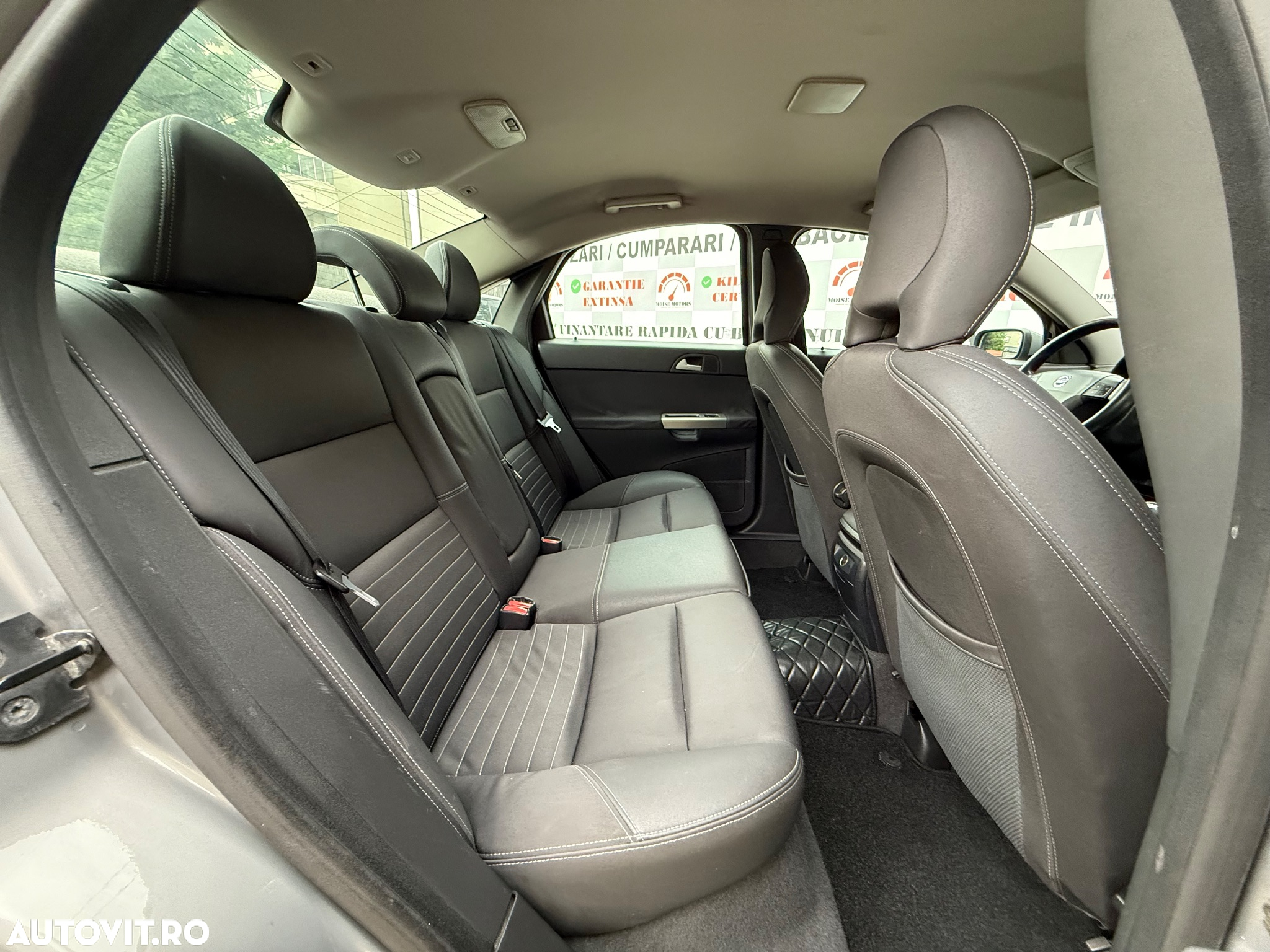 Volvo S40 2.0 D Summum - 11