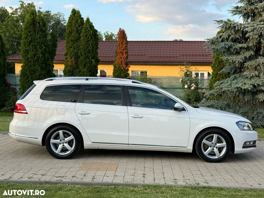 Volkswagen Passat 2.0 TDI DPF BlueMotion Technology Sportline - 22