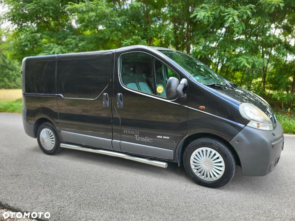 Renault Trafic - 2