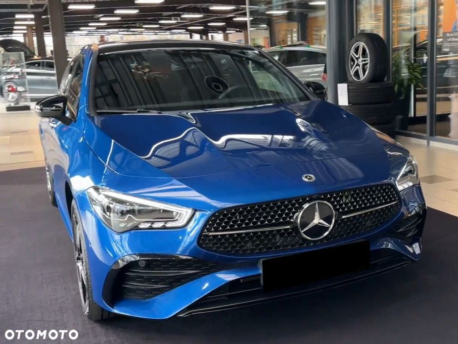 Mercedes-Benz CLA 250 mHEV 4-Matic AMG Line 8G-DCT - 3