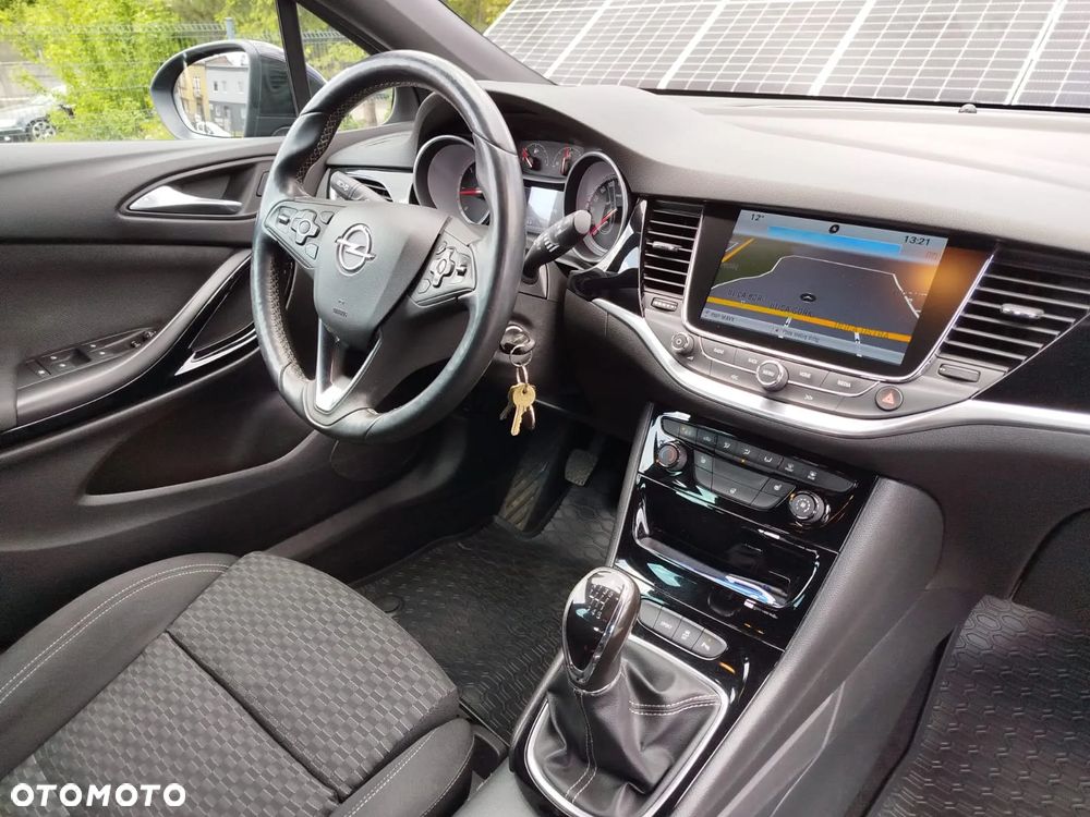 Opel Astra - 16
