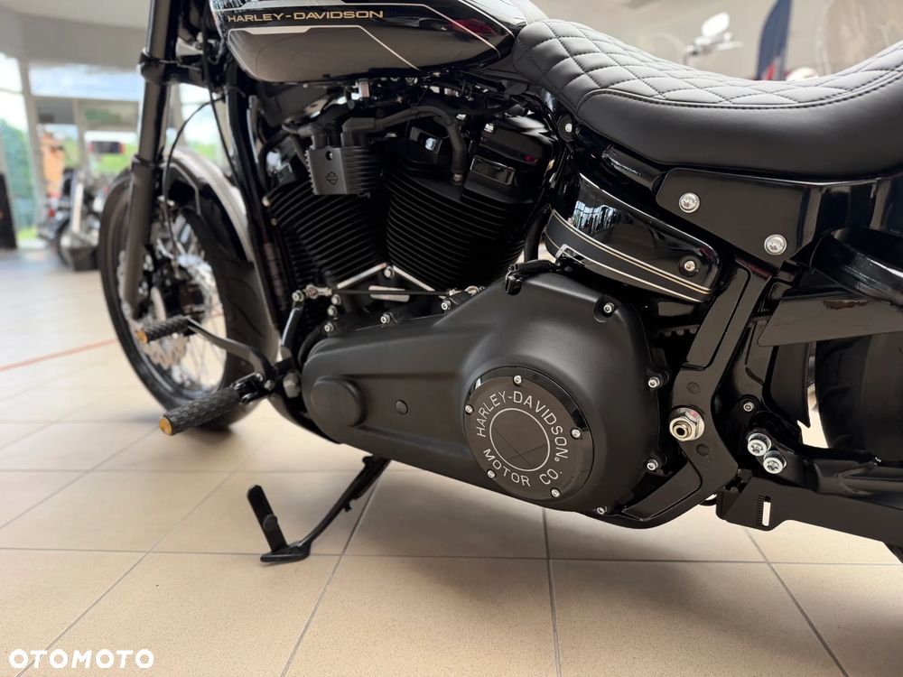 Harley-Davidson Softail - 22