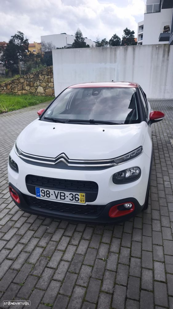 Citroën C3 1.2 PureTech Shine - 1