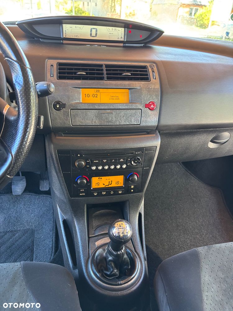 Citroën C4 1.6 16V Exclusive - 16