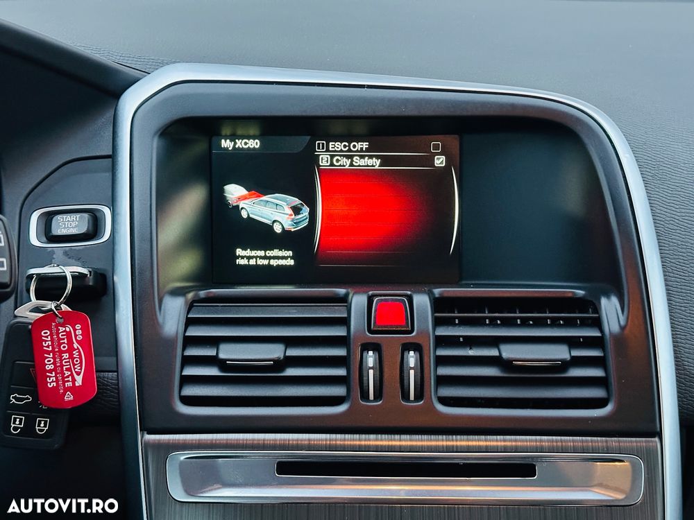 Volvo XC 60 D3 Momentum - 27