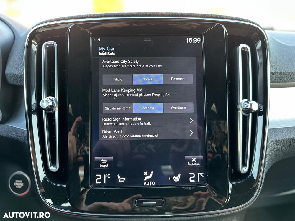 Volvo XC 40 Recharge T5 Twin Engine AT7 Inscription - 29