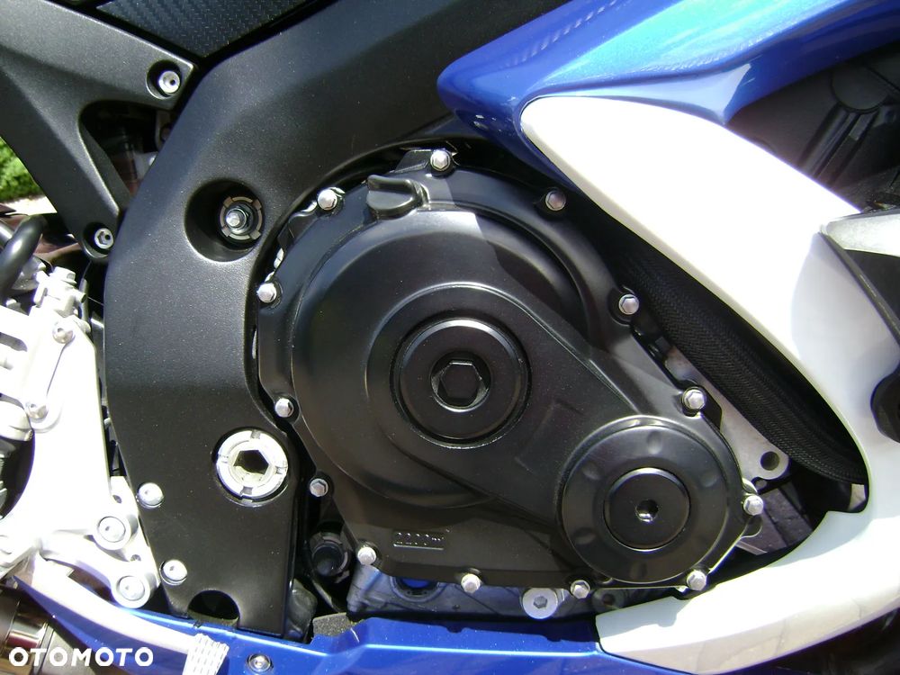 Suzuki GSX-R - 6