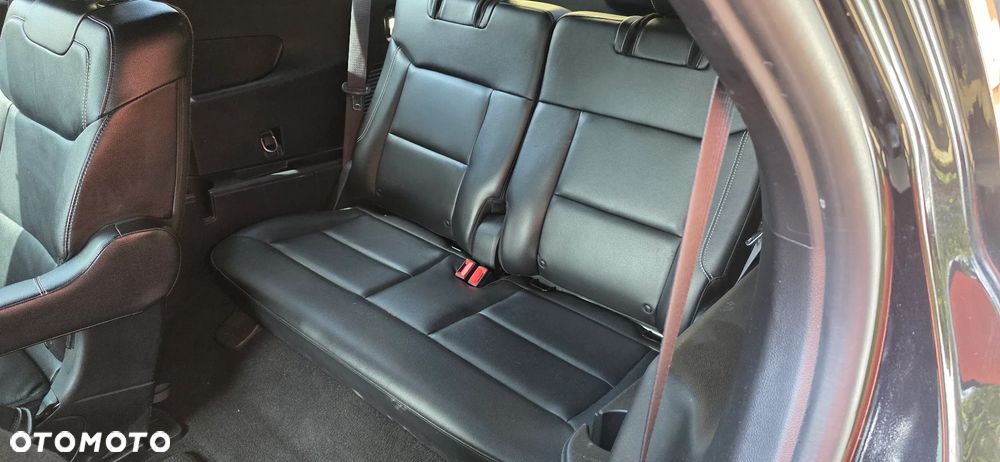 Ford Explorer EcoBoost Plug-in Hybrid ST-LINE - 6