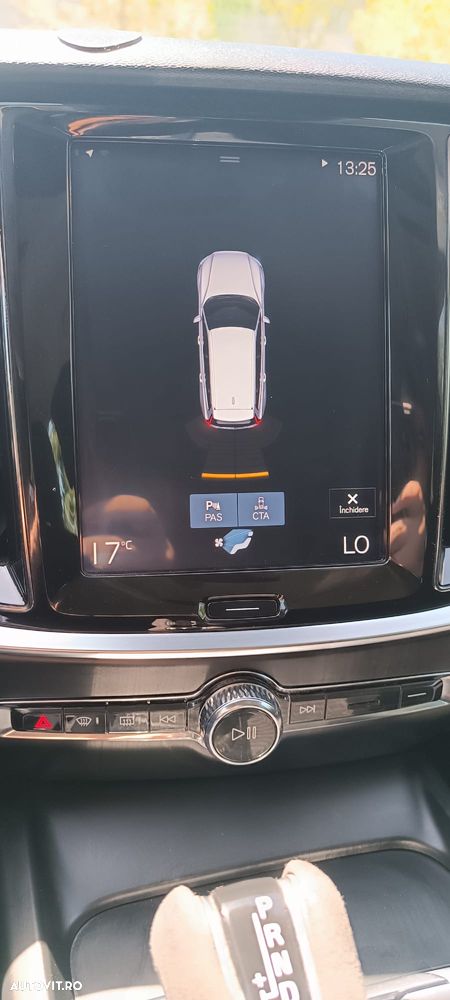 Volvo V60 D3 Geartronic Momentum - 24