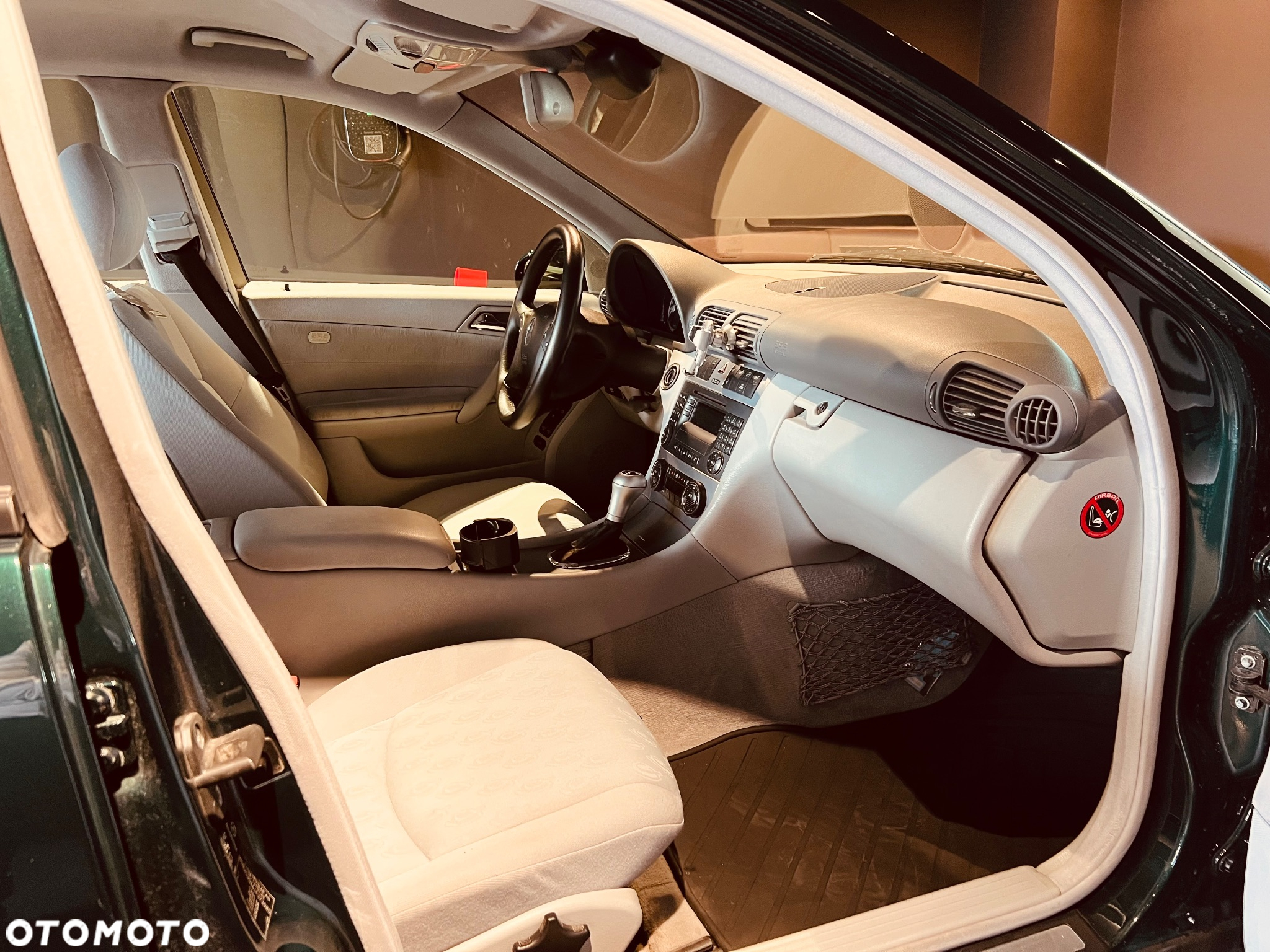 Mercedes-Benz Klasa C 180 Kompressor Automatik Classic Sport Edition - 7