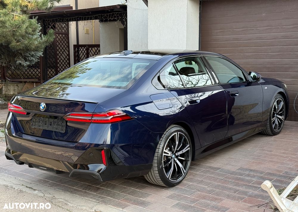 BMW Seria 5 520d xDrive AT MHEV - 3