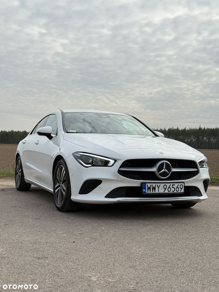Mercedes-Benz CLA 180 Progressive 7G-DCT - 3