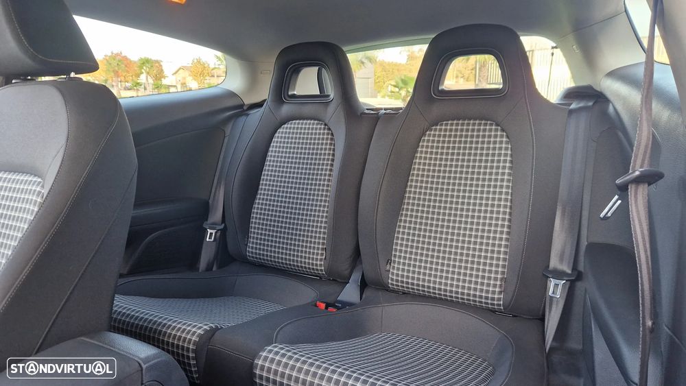 VW Scirocco 1.4 TSI BlueMotion Club - 11
