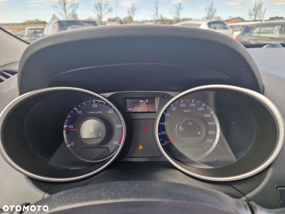 Hyundai ix35 1.7 CRDi 2WD Comfort - 11