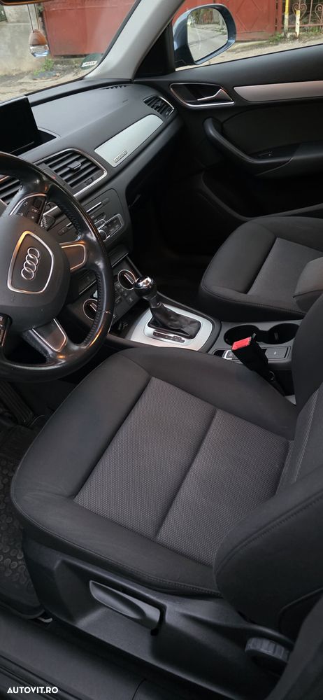 Audi Q3 2.0 TDI Quattro S tronic - 7