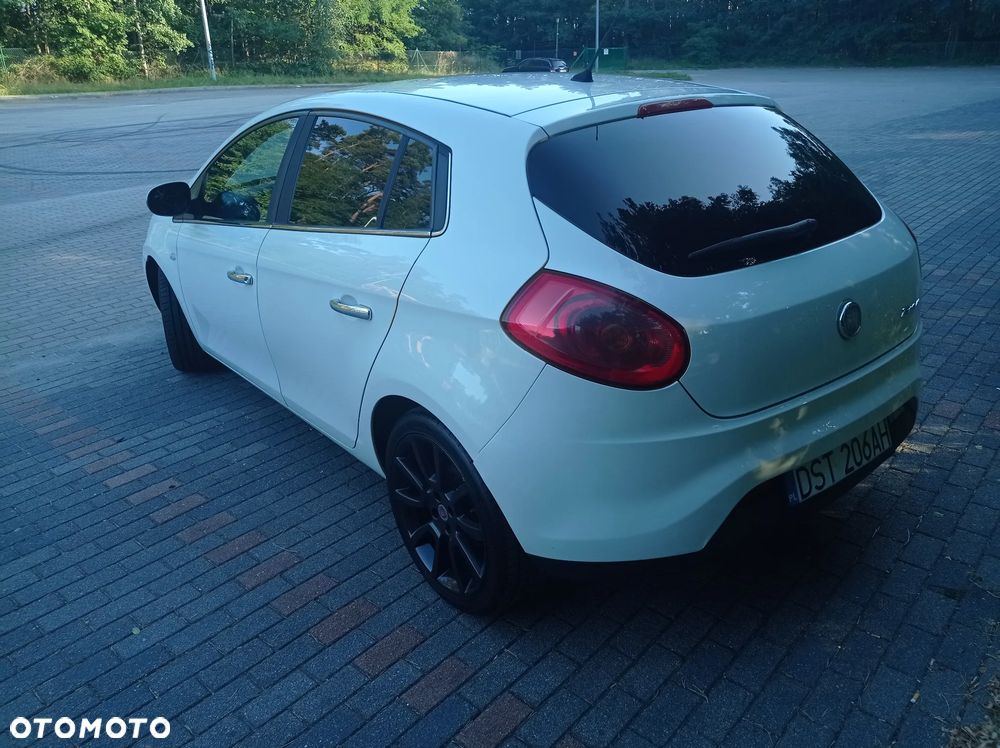 Fiat Bravo 1.4 T-JET 16V Emotion - 3