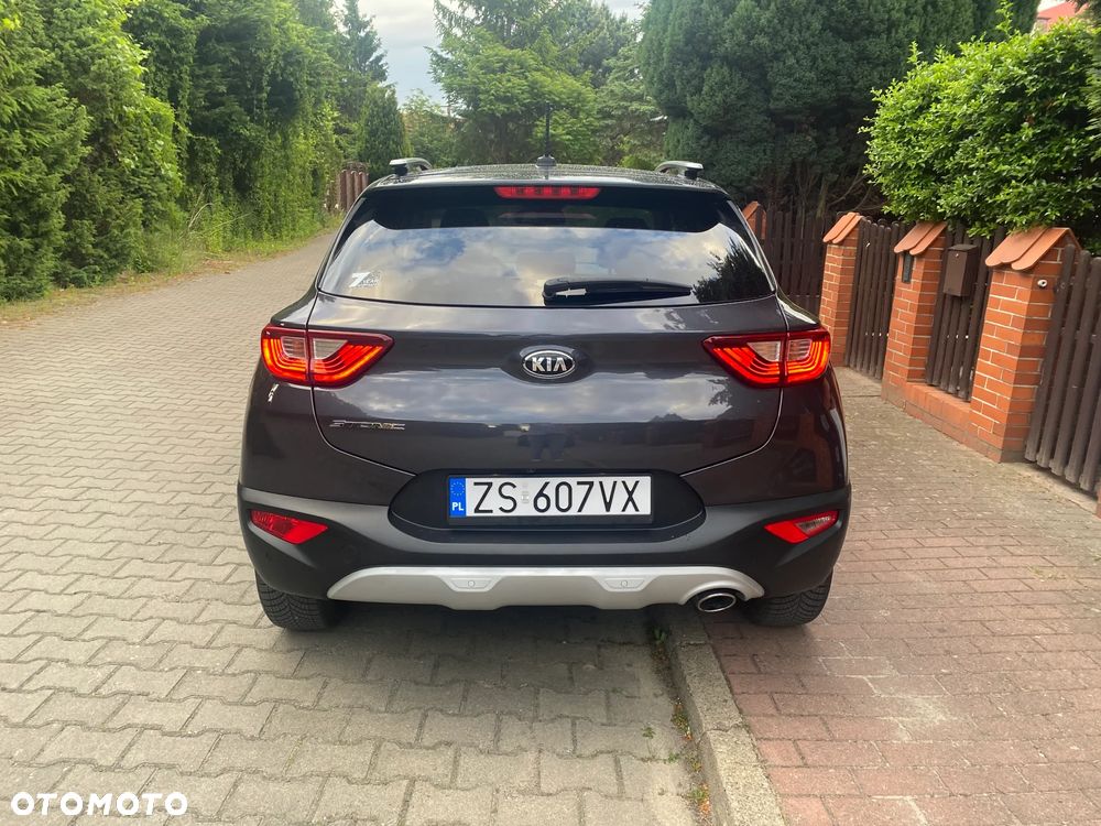 Kia Stonic 1.4 L - 11