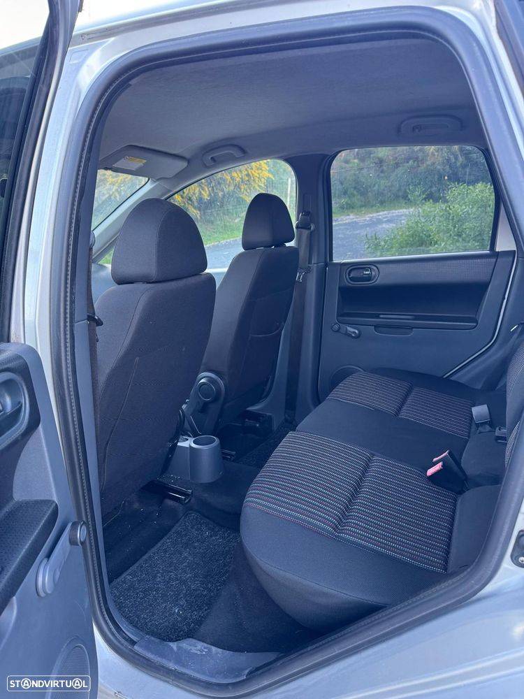 Mitsubishi Colt 1.5 DI-D Insport P. Segurança - 4