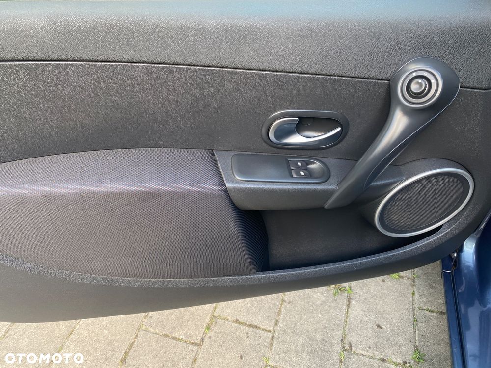 Renault Clio 1.6 16V Edition Dynamique - 24