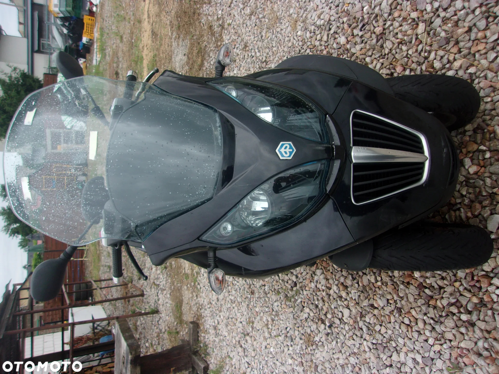 Piaggio MP-3 - 2