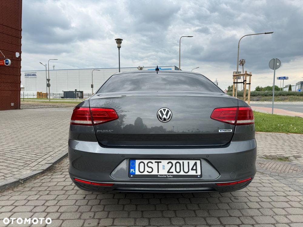 Volkswagen Passat 2.0 TDI BMT Comfortline DSG - 5