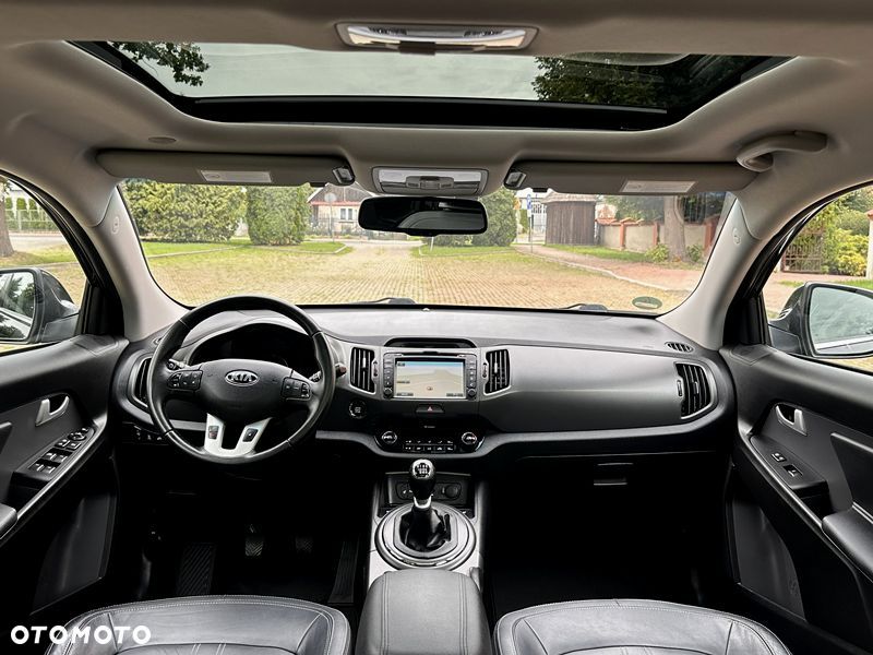 Kia Sportage - 16