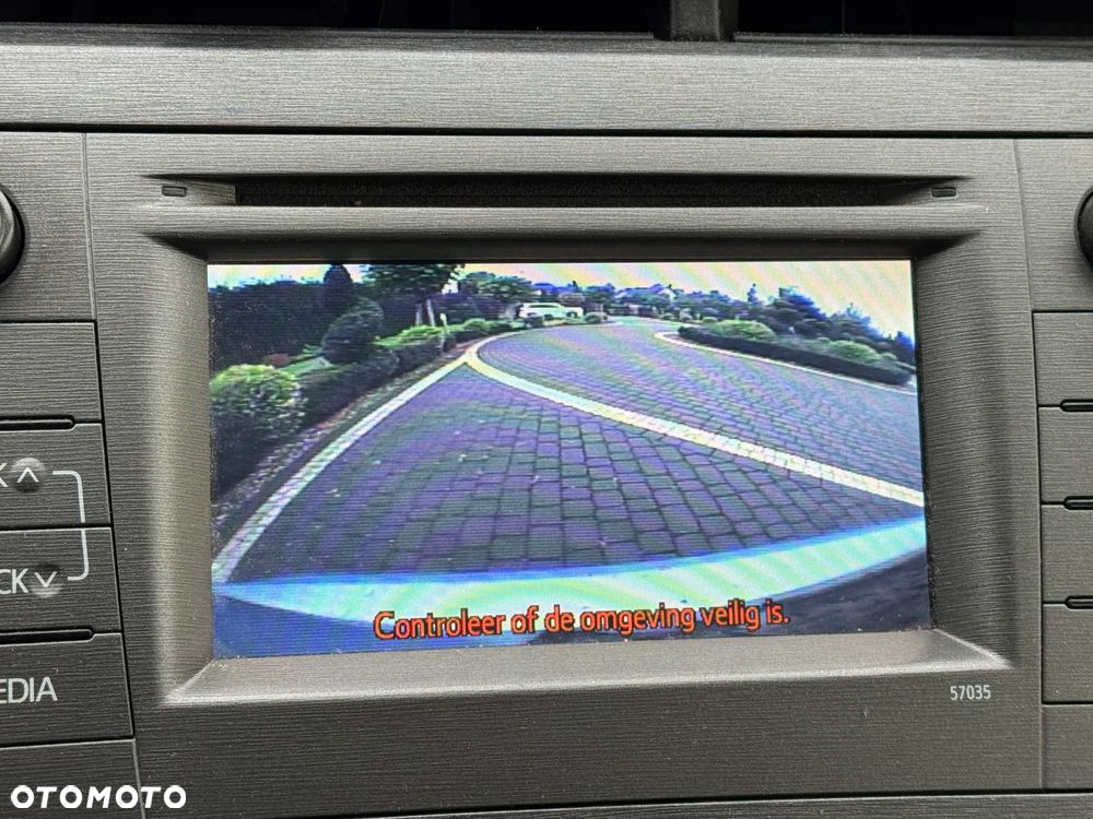 Toyota Prius Plug-in 1.8 HSD Prestige - 22