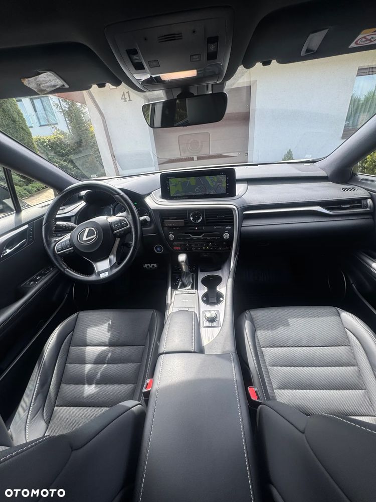 Lexus RX - 5