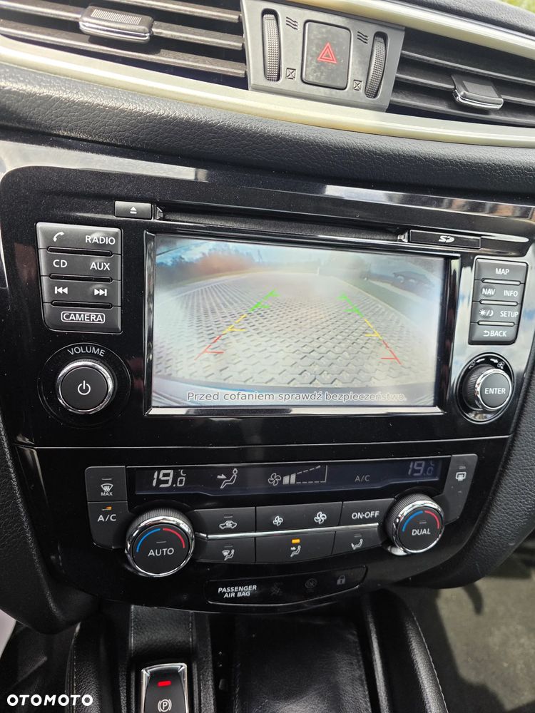 Nissan Qashqai 1.2 DIG-T N-Vision - 15