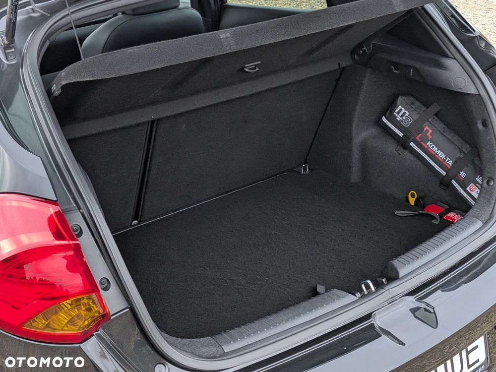 Kia Ceed 1.6 T-GDI GT XL - 32