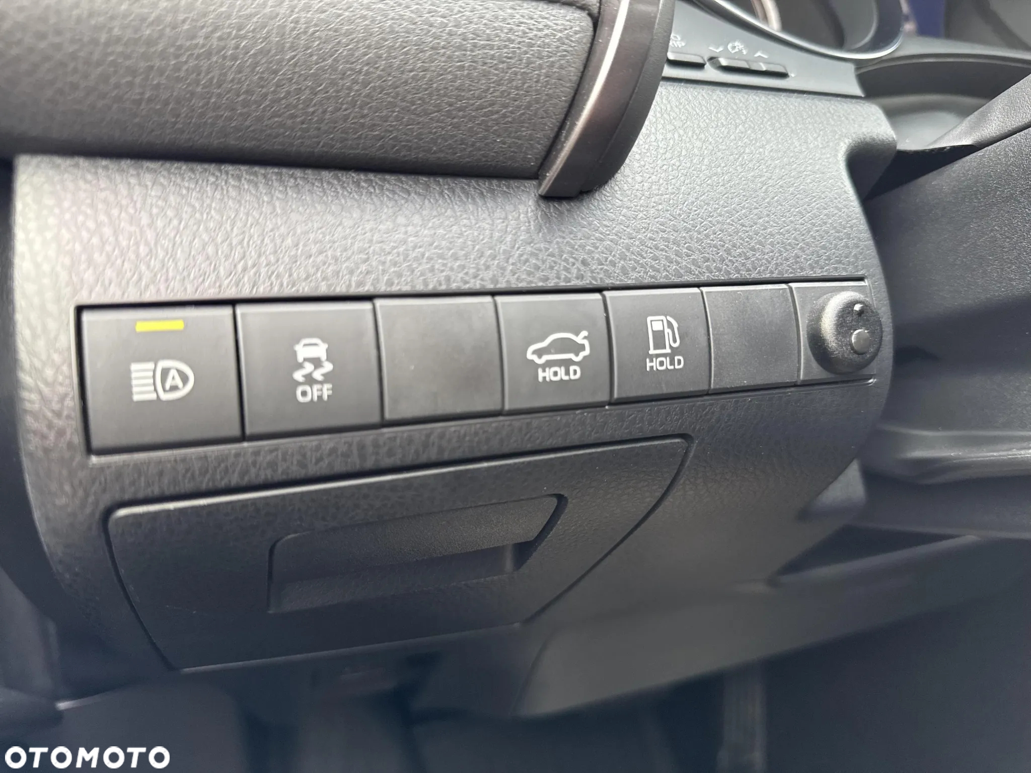 Toyota Camry 2.5 Hybrid Prestige CVT - 17