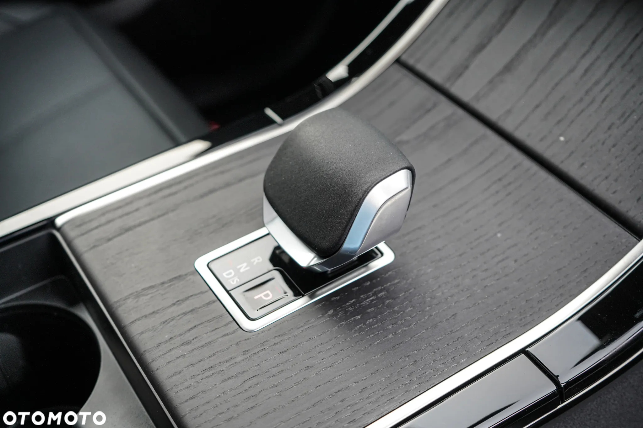 Land Rover Range Rover Velar - 18