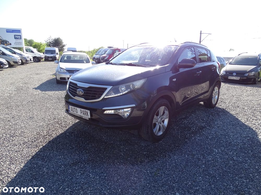 Kia Sportage 1.7 CRDI 2WD ISG Dream-Team Edition - 17
