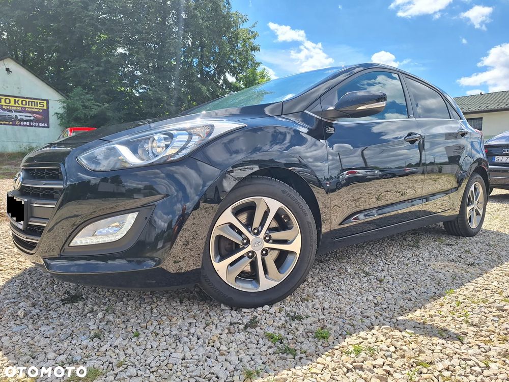 Hyundai i30 blue Kombi 1.6 GDi Passion - 6