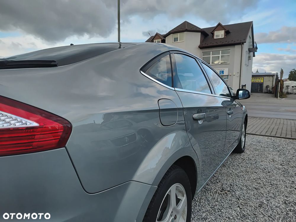 Ford Mondeo 2.0 TDCi Titanium - 9