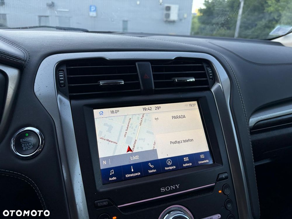 Ford Mondeo Vignale 2.0 Hybrid - 17