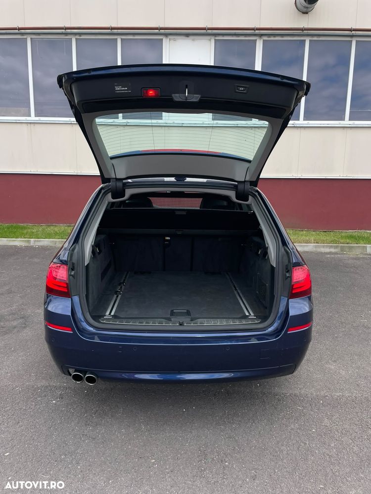 BMW Seria 5 525d xDrive Sport-Aut. Luxury Line - 9