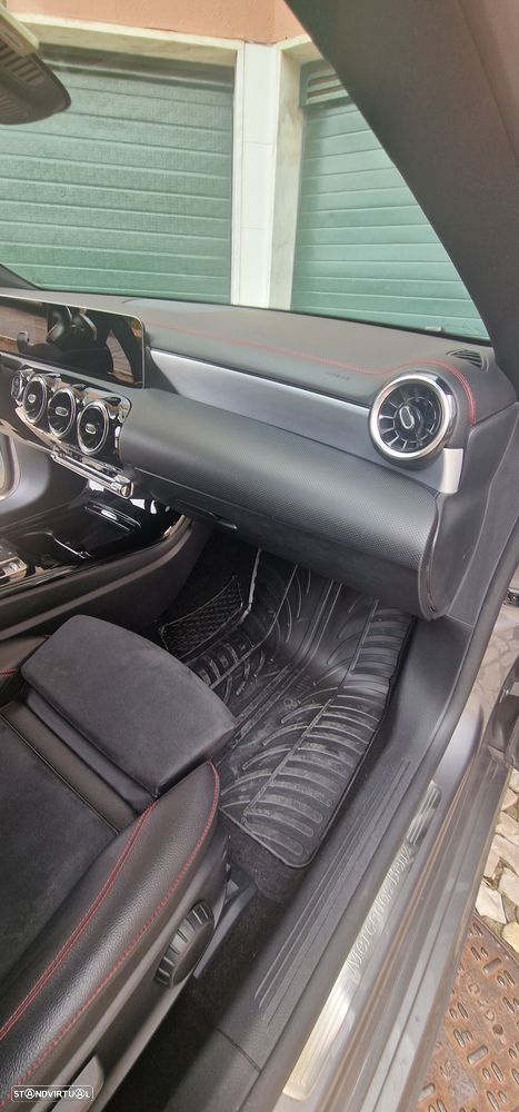 Mercedes-Benz CLA 200 d Shooting Brake AMG Line Aut. - 11