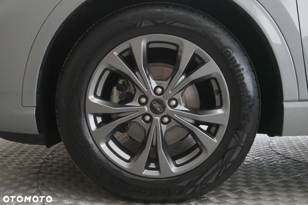Ford Kuga - 14